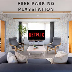  Appartement Plzenska 465 Free Parking & Ps3